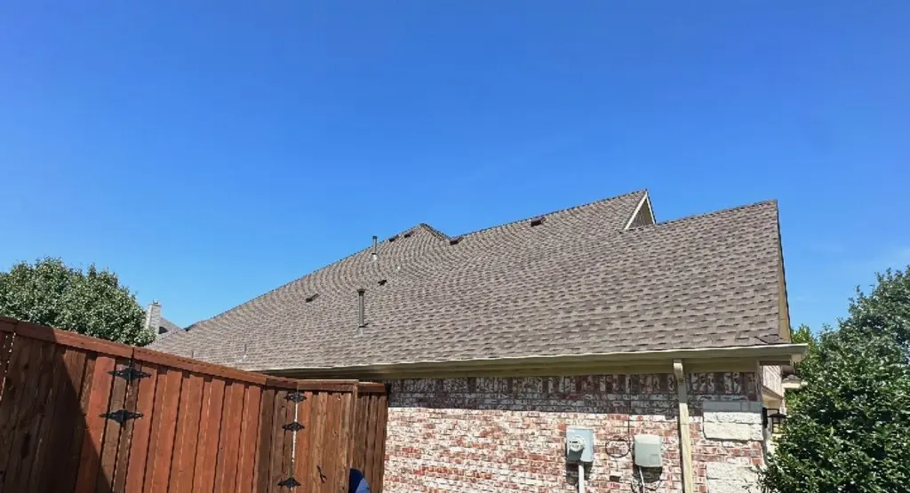 Completed roof replacement project in Little Chute